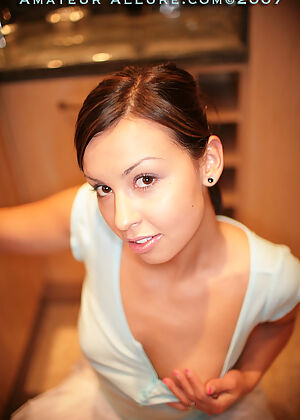 eager teen, amateur allure