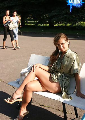 hot tart, cuties flashing