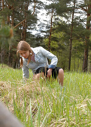 beutiful, pee hunters