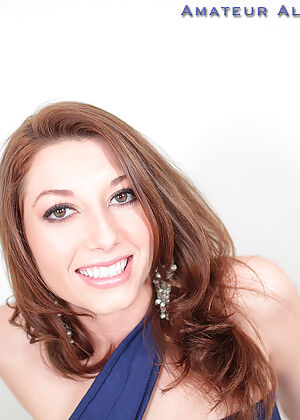 gorgeous, amateur allure