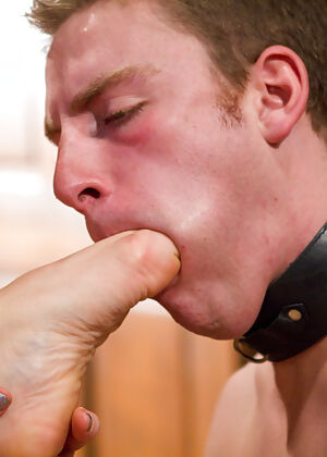 cuckold, divine bitches