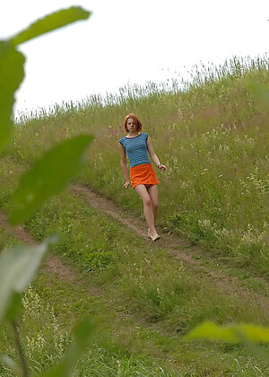 dirty babe, pee hunters