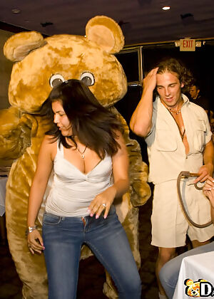cock, dancing bear