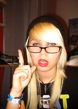 stunning, amateur emo girls