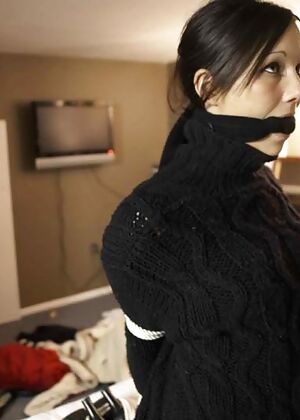 this teen, amateur tied