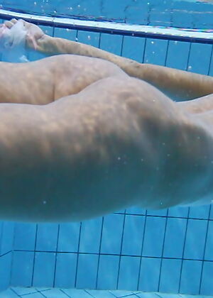 sexy, underwater show