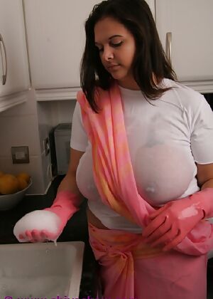 big boob, shiva shaw