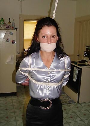 slut in, amateur tied