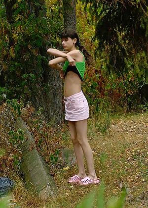 dirty babe, pee hunters