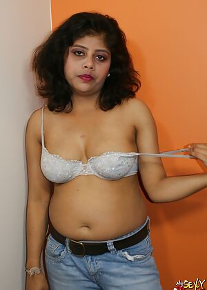 rupali, indian amateur babes
